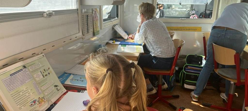 "Reisende Schule" unterrichtet Schaustellerkinder in Hamm