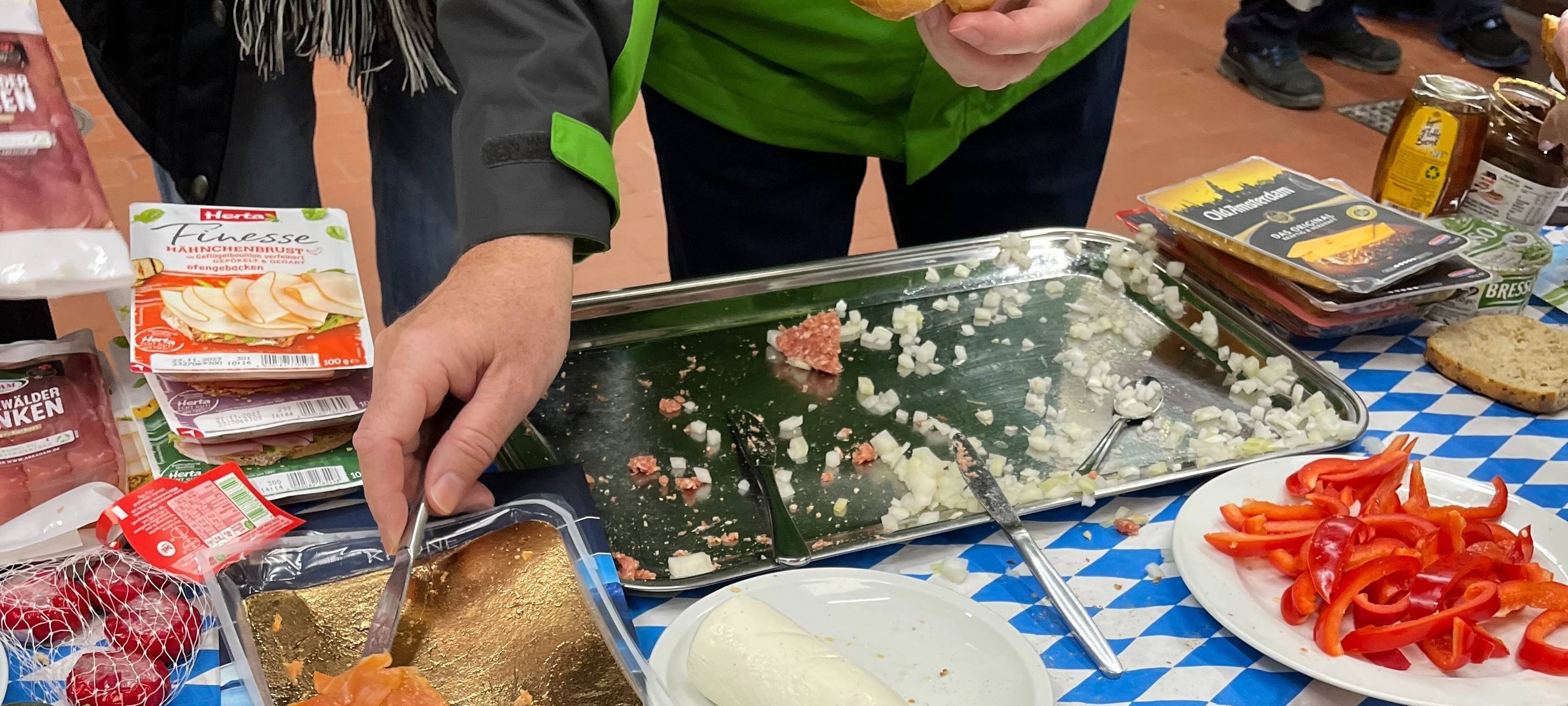 Die Lippewelle-Brötchenbringer beim Verkehrsbetrieb der Stadtwerke Hamm