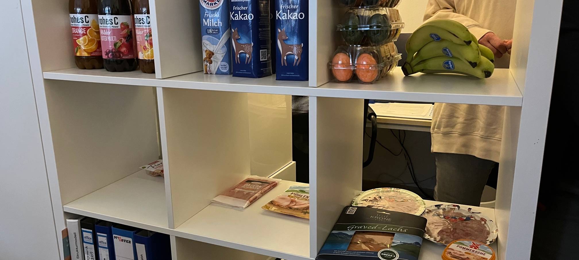 Die Lippewelle Brötchenbringer besuchen das Team PFLEGEleicht in Hamm-Ostwennemar