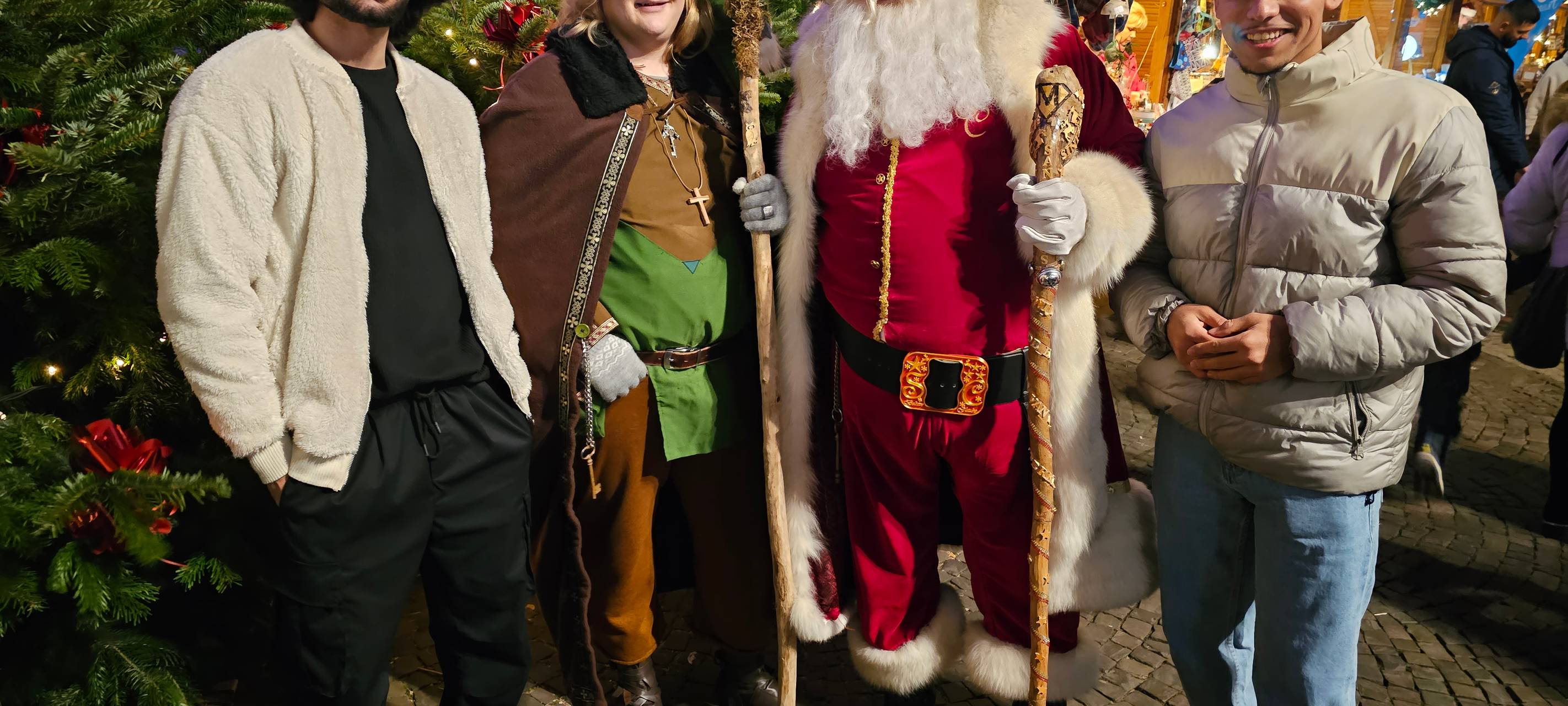 Lippewelle-Herzhütte: Viele Spenden und Besuch von Santa Clause