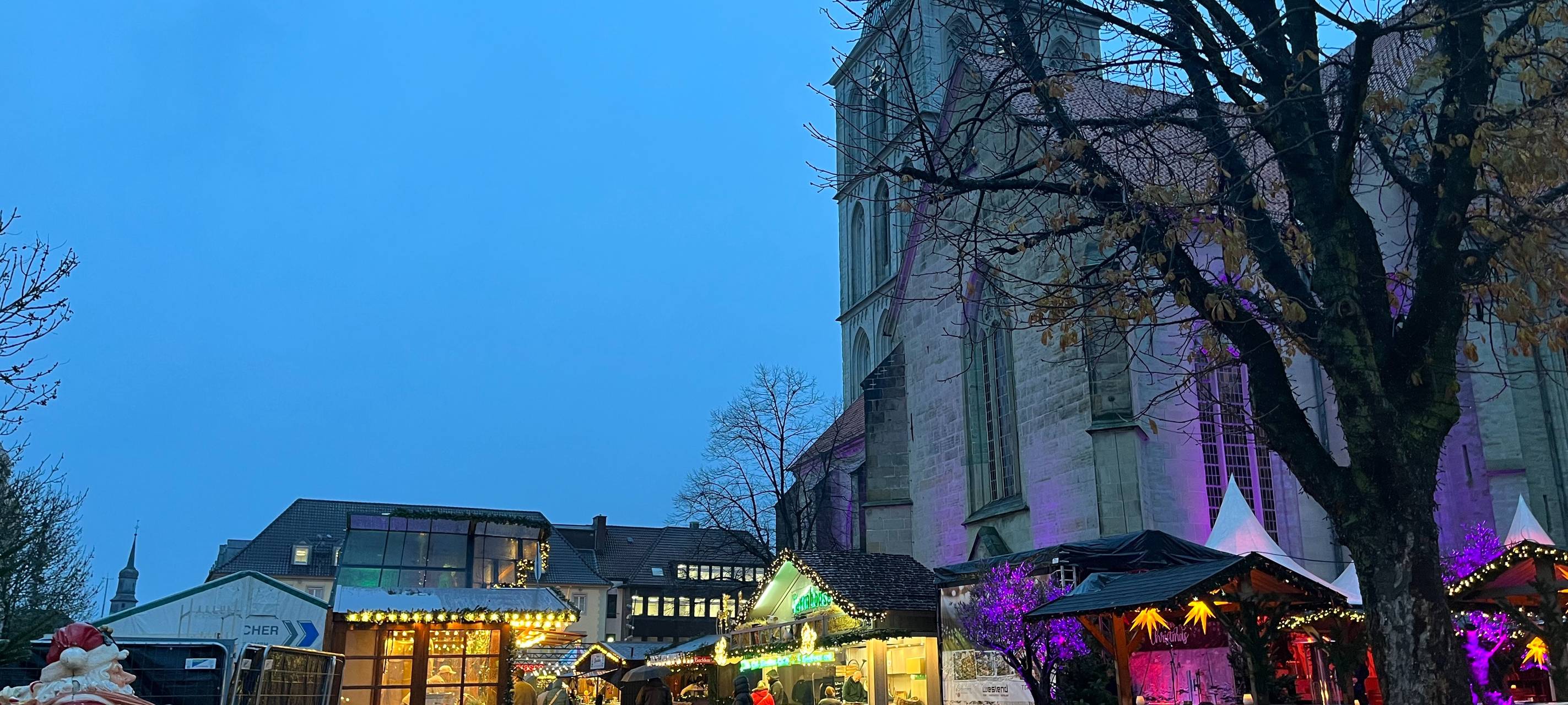 Weihnachtsmarkt Hamm an der Pauluskirche