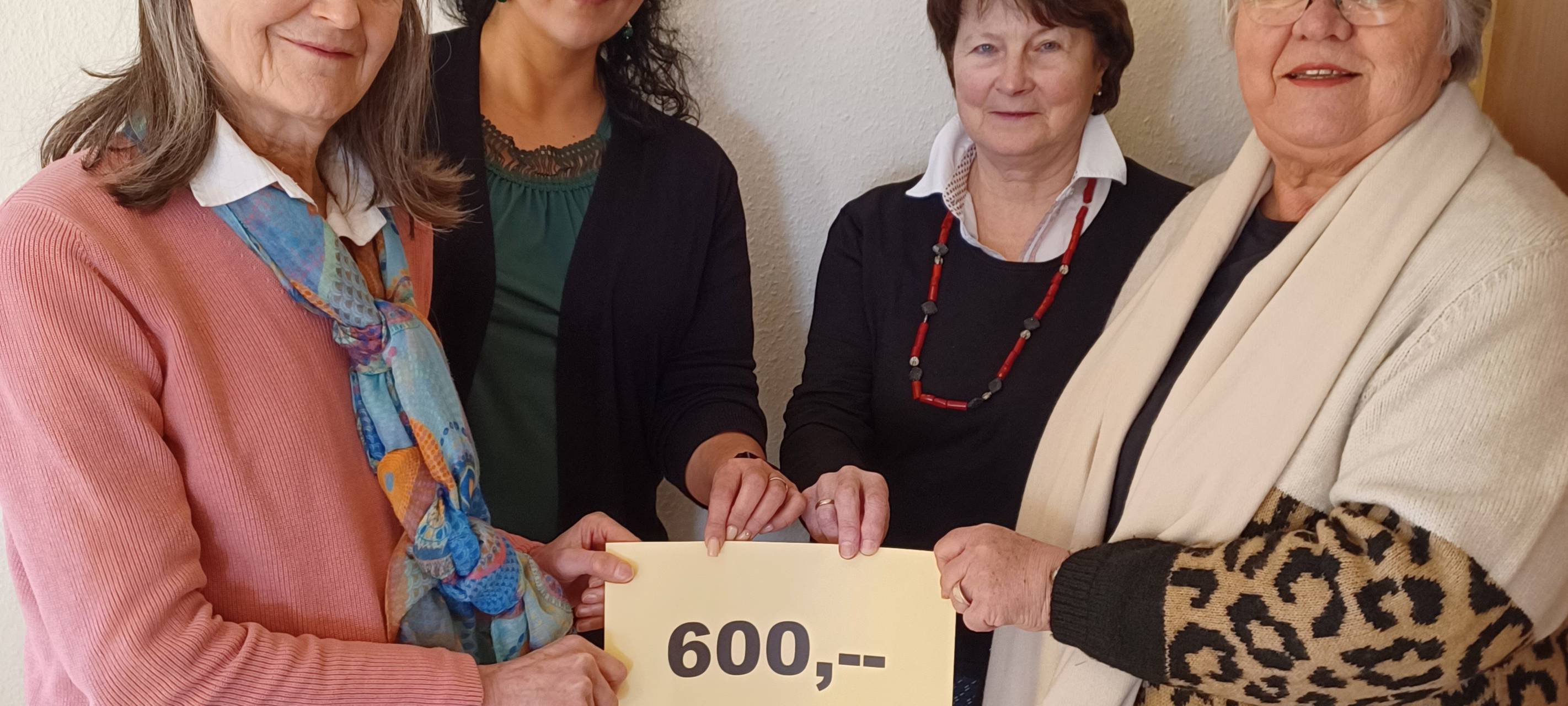 Großzügige Spenden für das Frauenhaus in Hamm