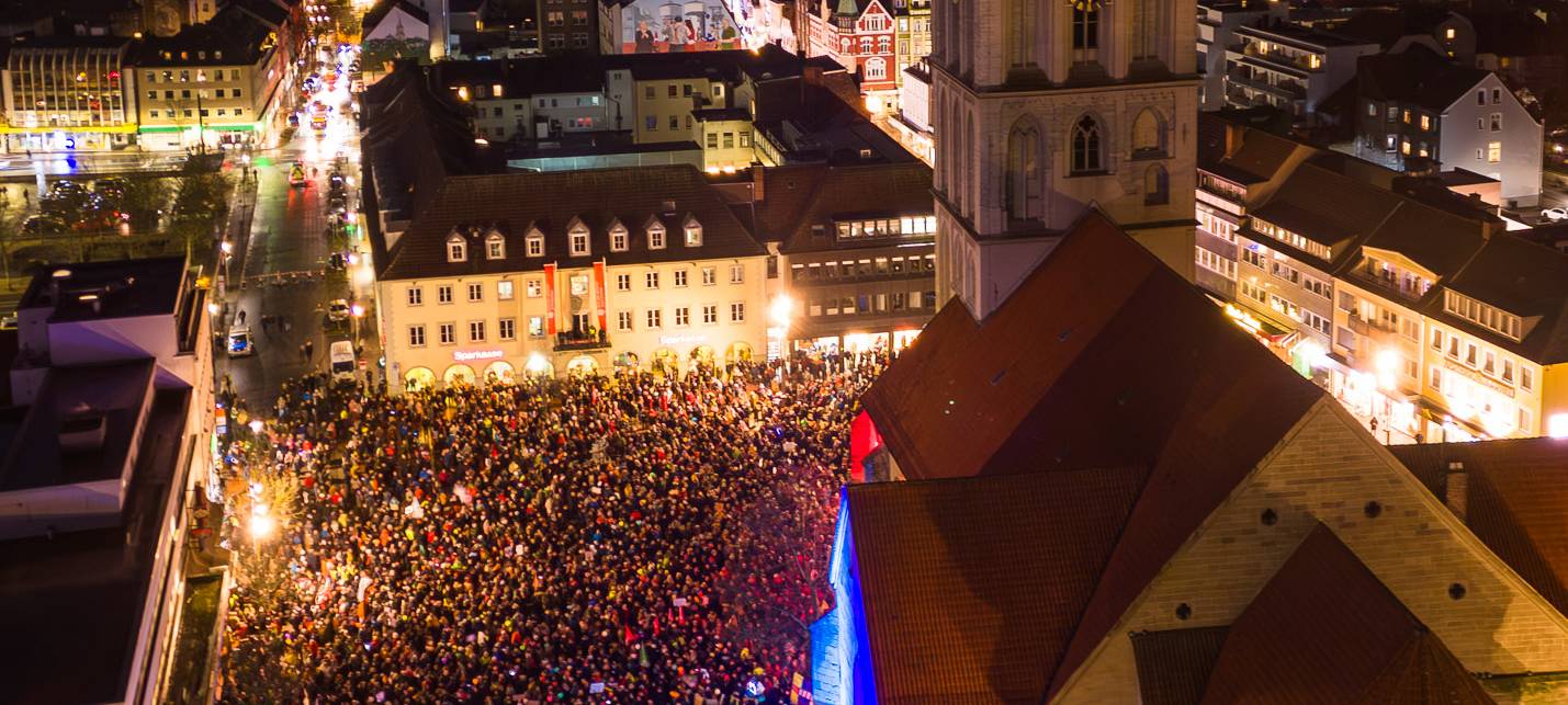 Demo gegen rechts mit Tausenden in der Innenstadt von Hamm