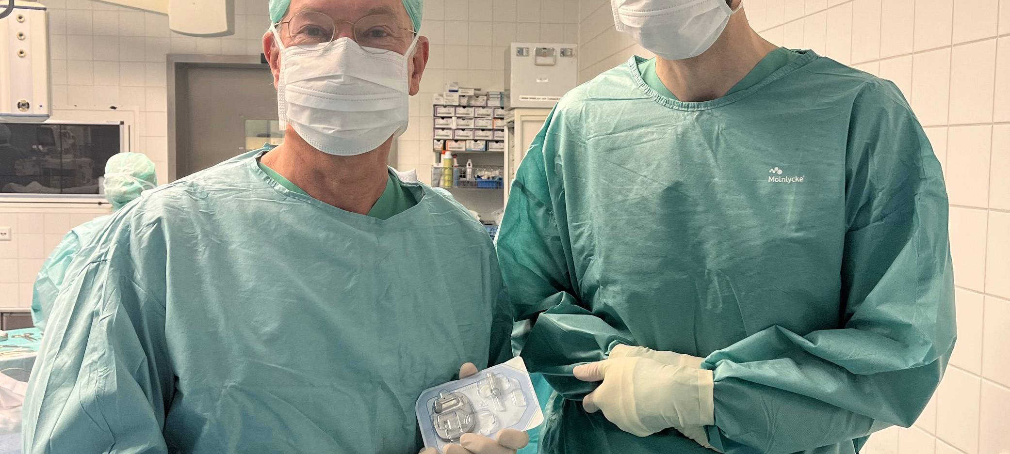 Barbara-Klinik in Hamm setzt aufladbares Hirnimplantat ein