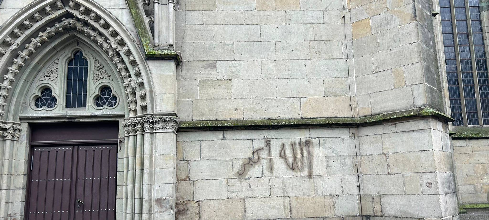 Fassade an Pauluskirche Hamm besprüht