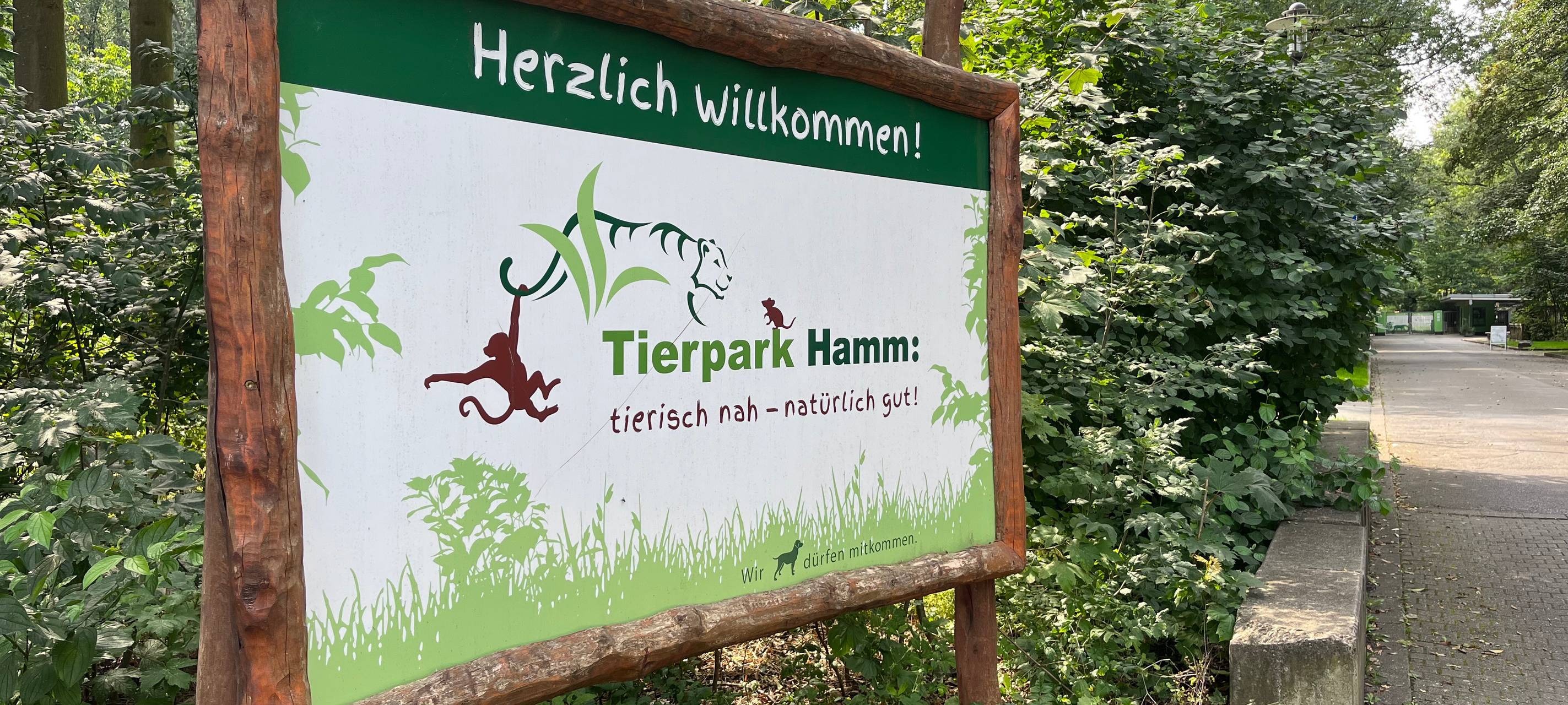 Das Eingangsschild vom Tierpark Hamm.