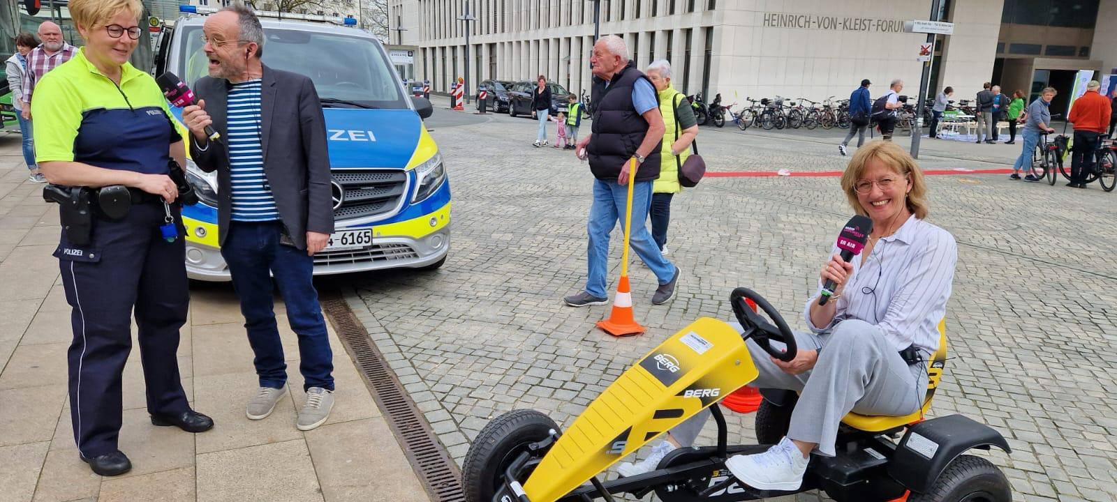 Simone Niewerth und Rainer Wilkes berichten vom Mobilitätstag 2024 in Hamm.