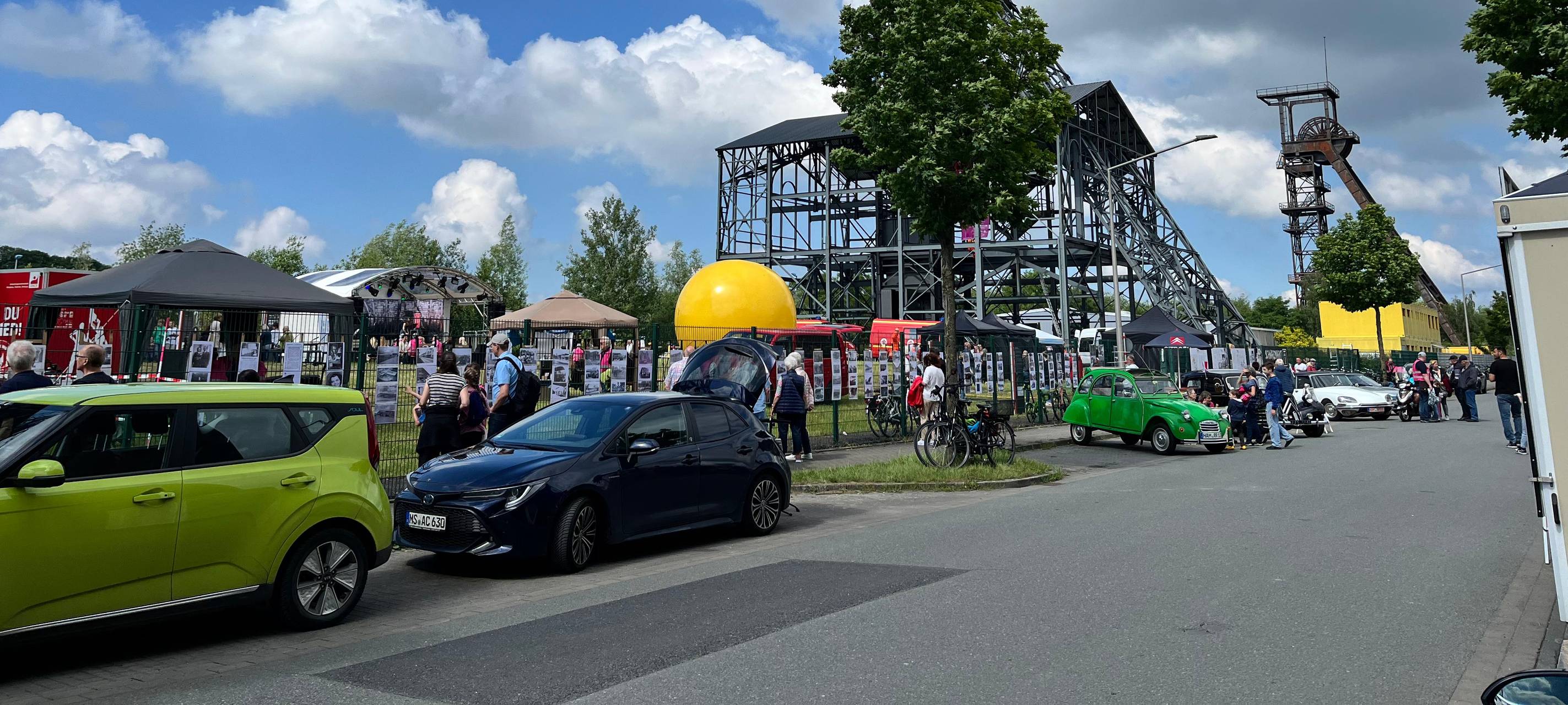 Tausende Besucher sehen pink in Hamm