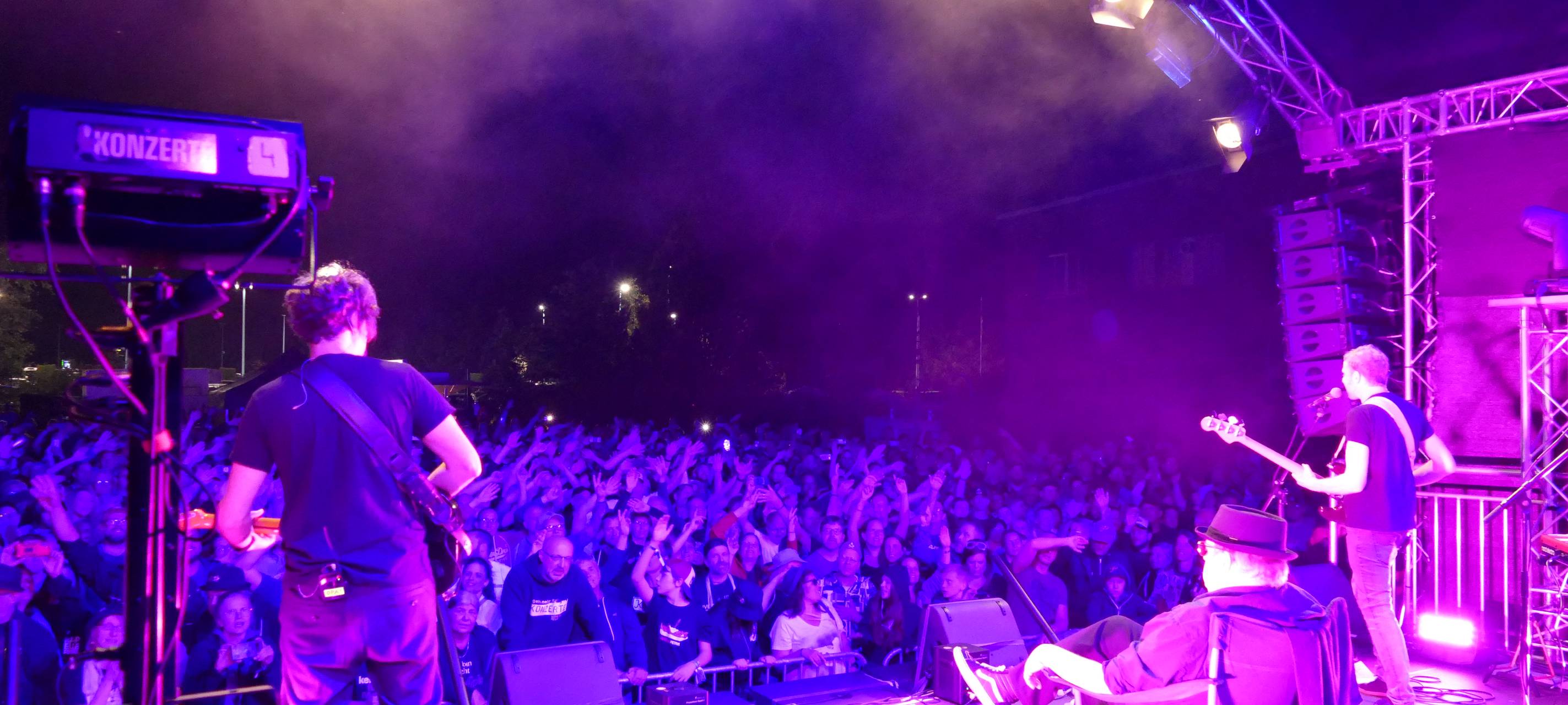 Mehr als Tausend Besucher beim Kapelle Somma in Hamm