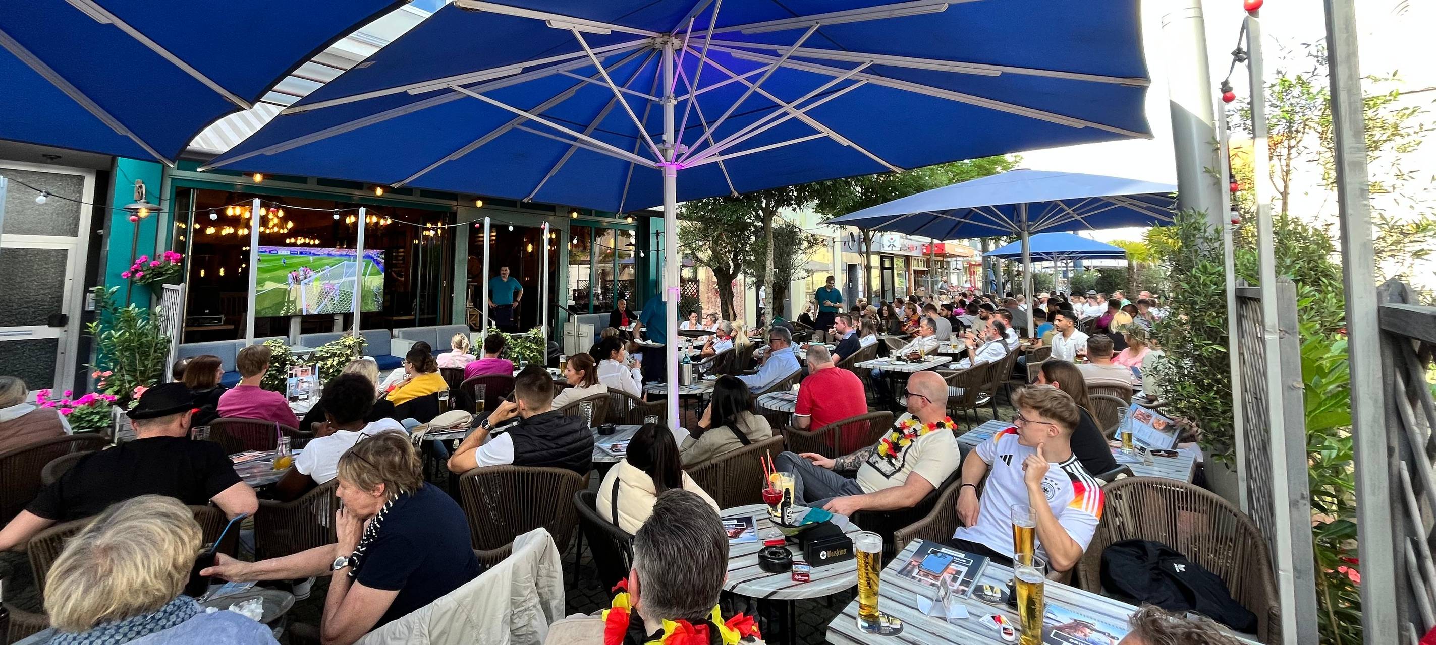 Hamm fiebert mit beim Public Viewing zur EM