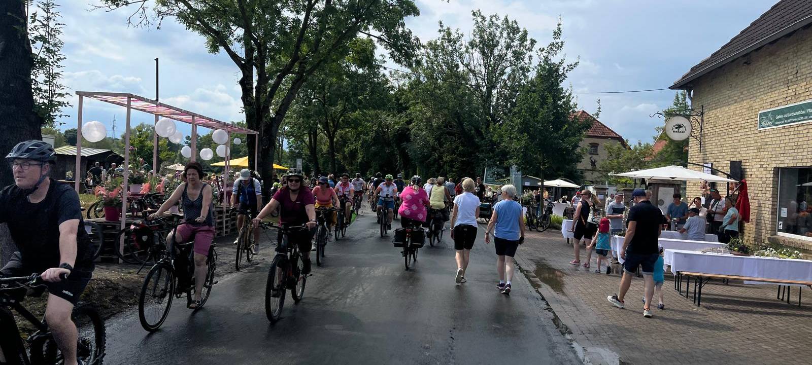 Sattel-Fest zwischen Hamm und Soest ein großer Erfolg
