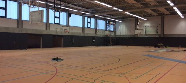 Wie im Film: Einbrecher seilen sich in Sporthalle in Hamm ab