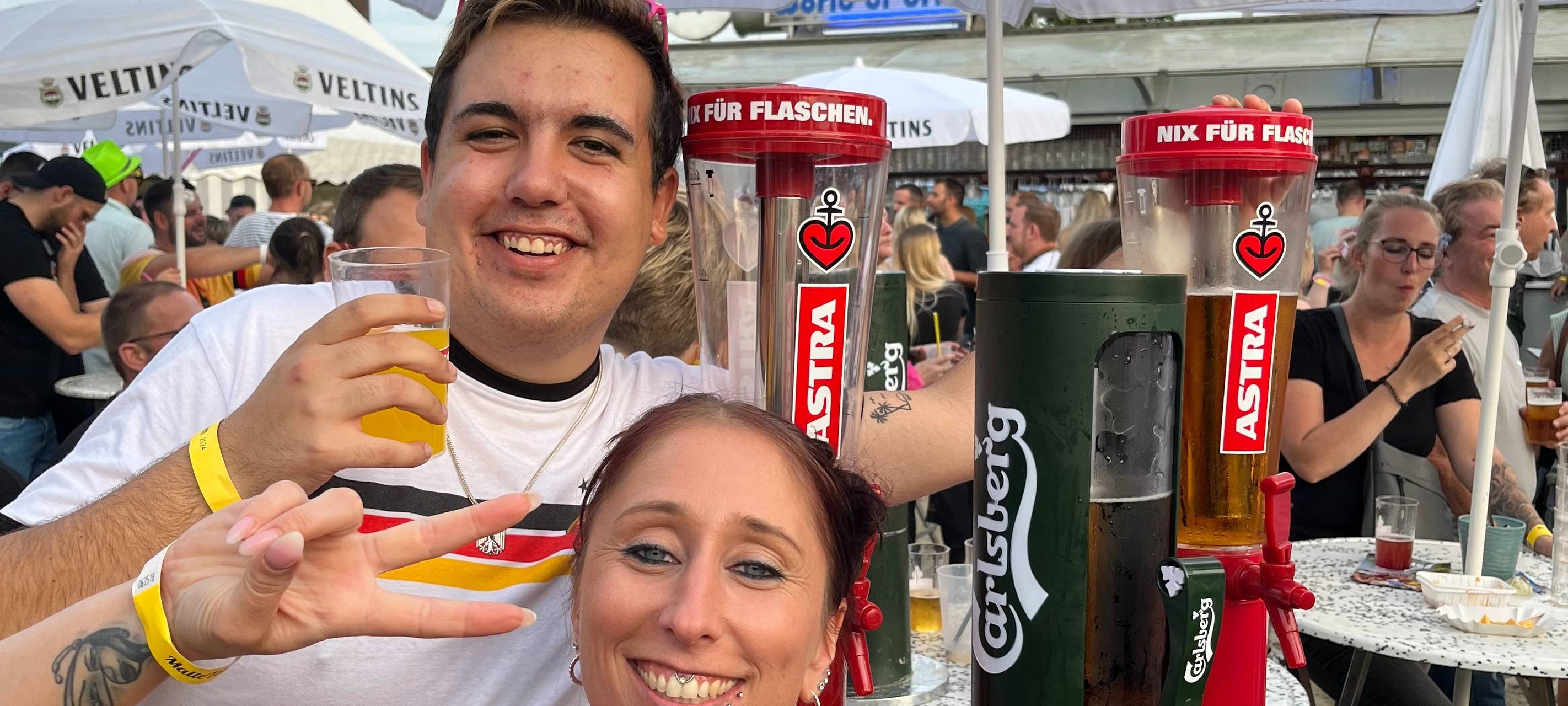 Über tausend Mallorca-Fans feiern "Malle Total 2024" in Hamm