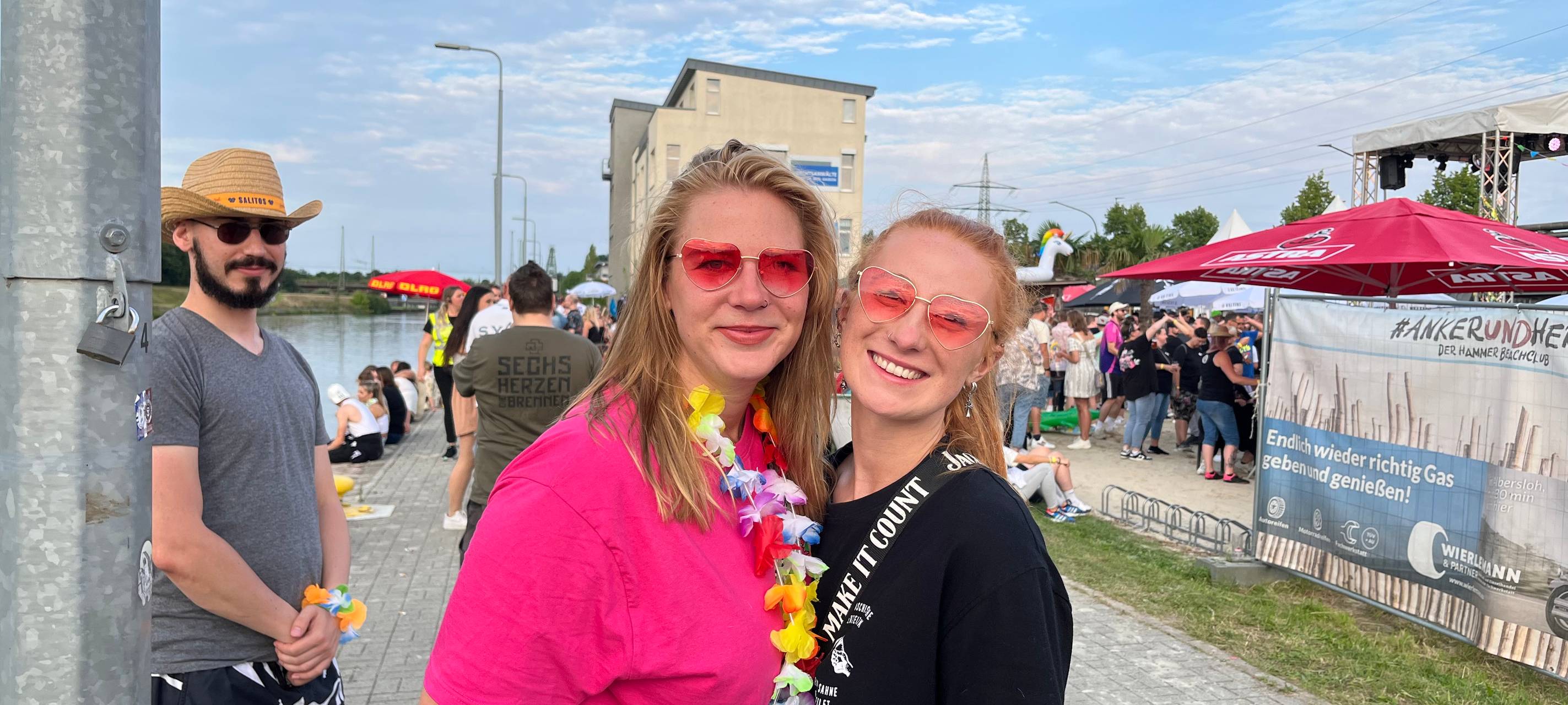 Über tausend Mallorca-Fans feiern "Malle Total 2024" in Hamm