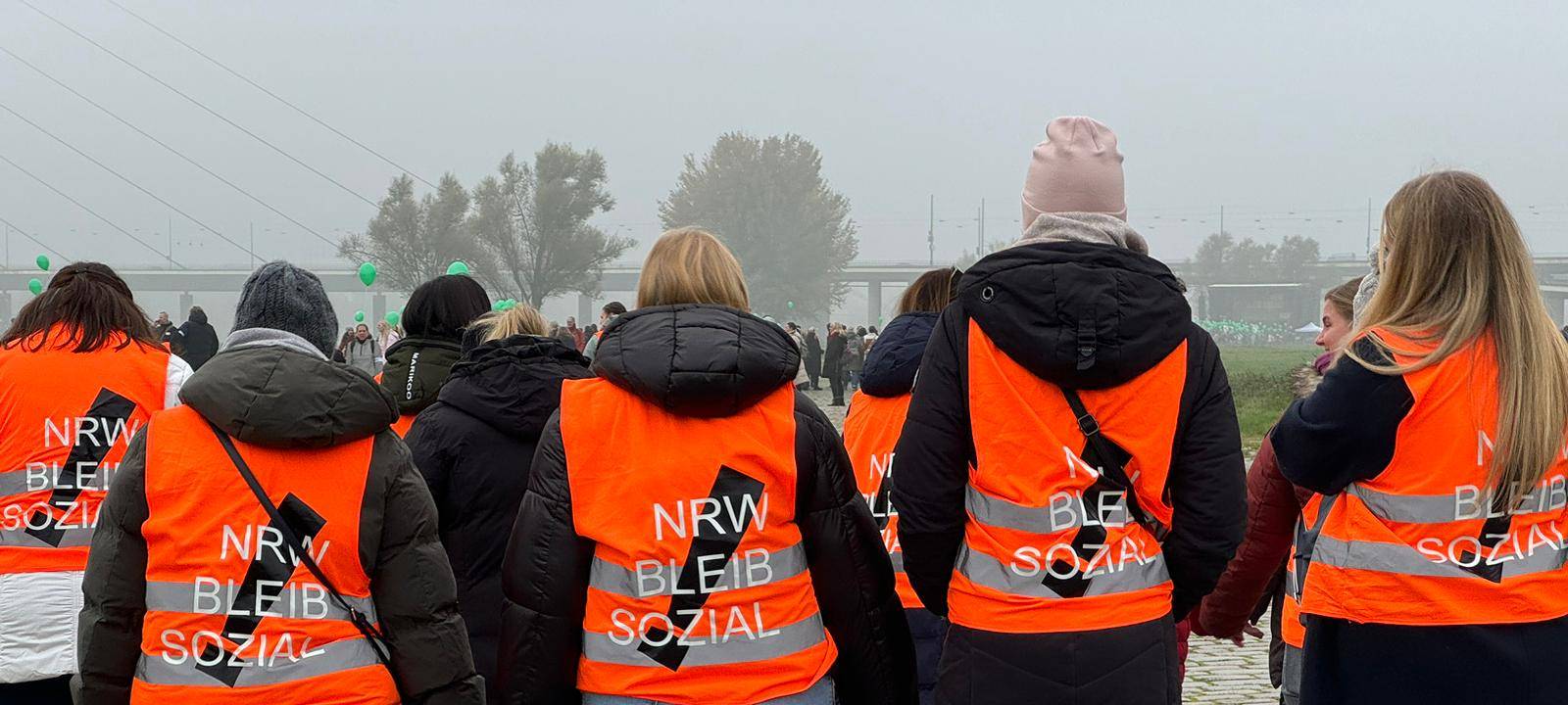 Demo der Kita und OGS in Düsseldorf