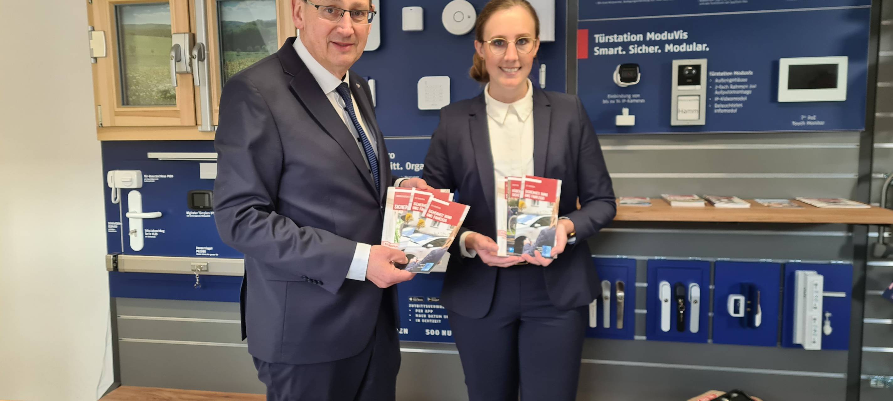 Polizeipräsident Thomas Kubera präsentiert die Kriminalstatistik