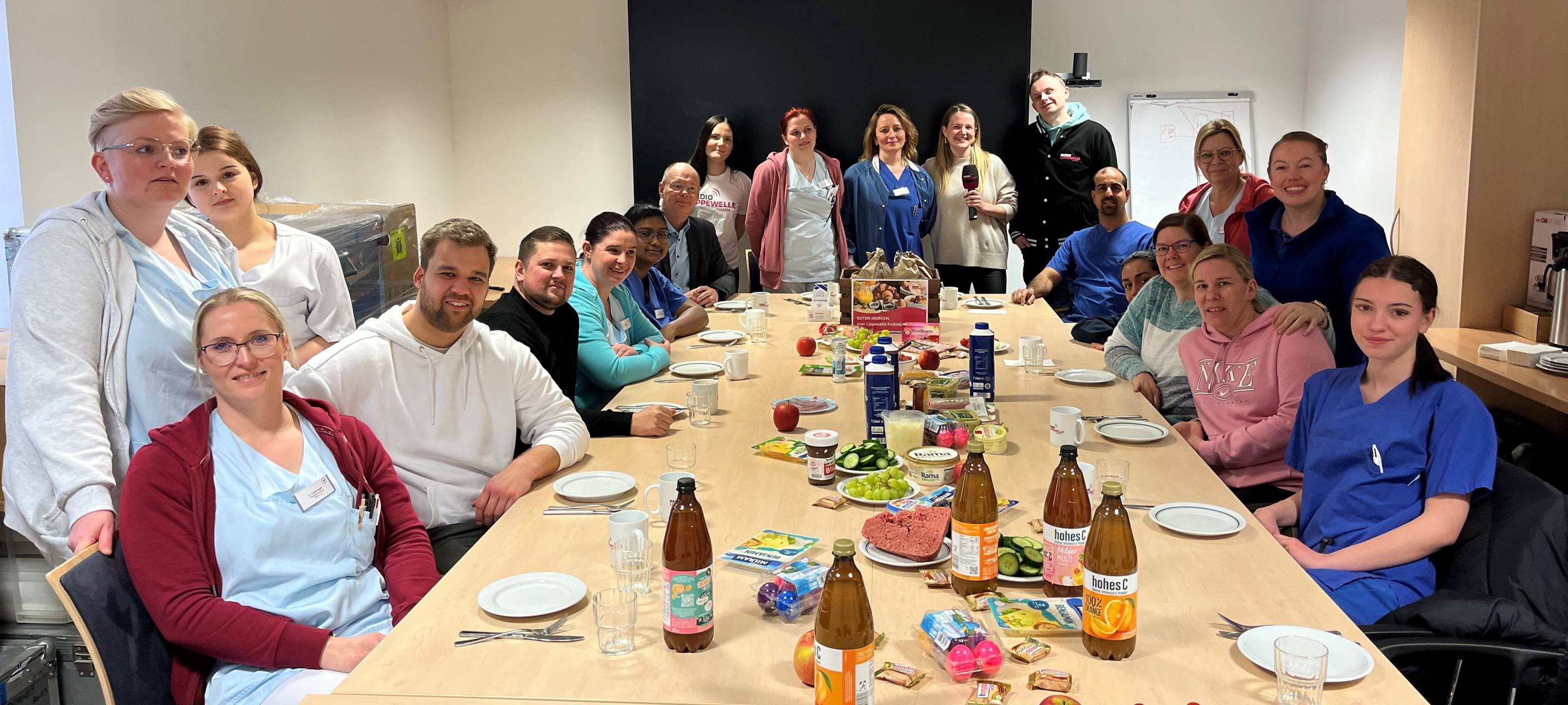 Lippewelle-Brötchenbringer in der St. Barbaraklinik in Hamm