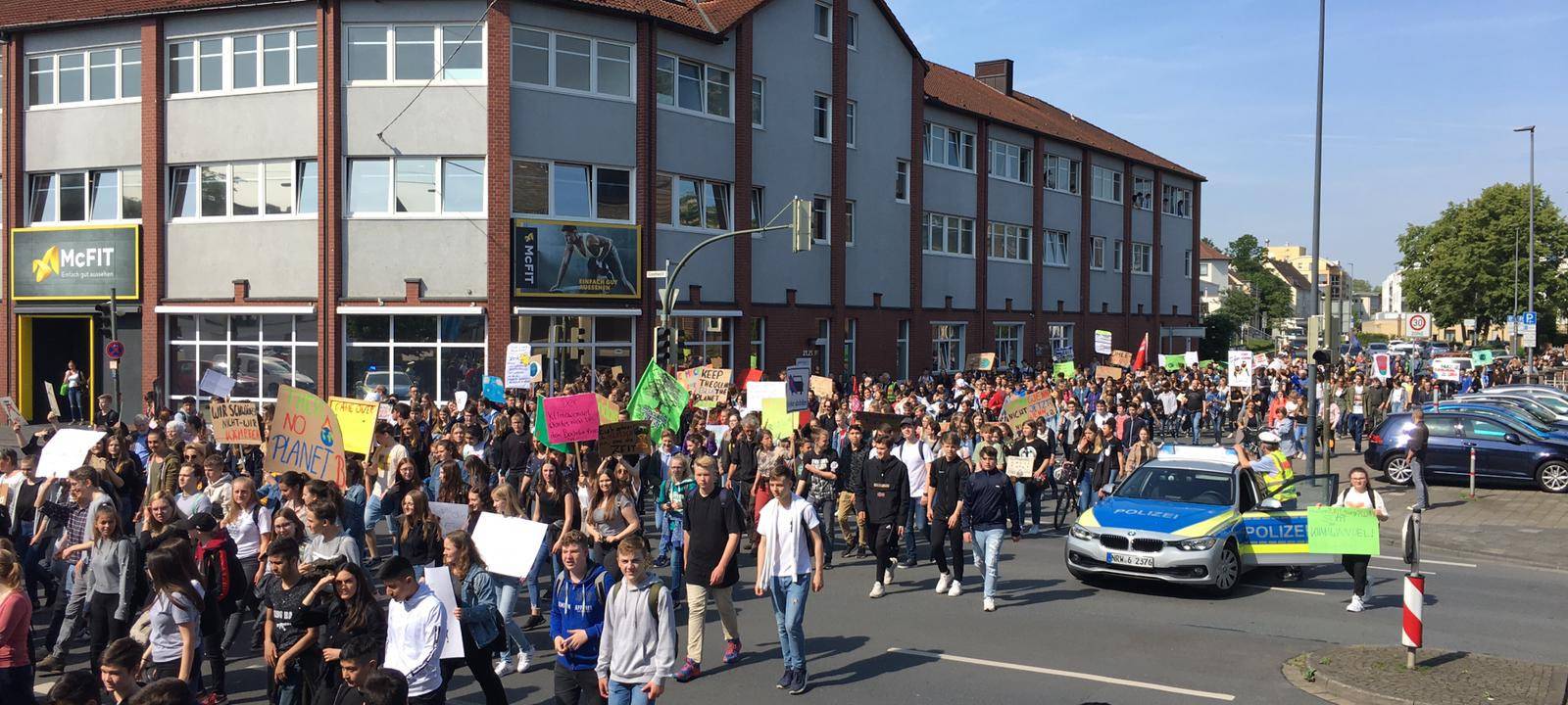 Große Fridays For Future Demo