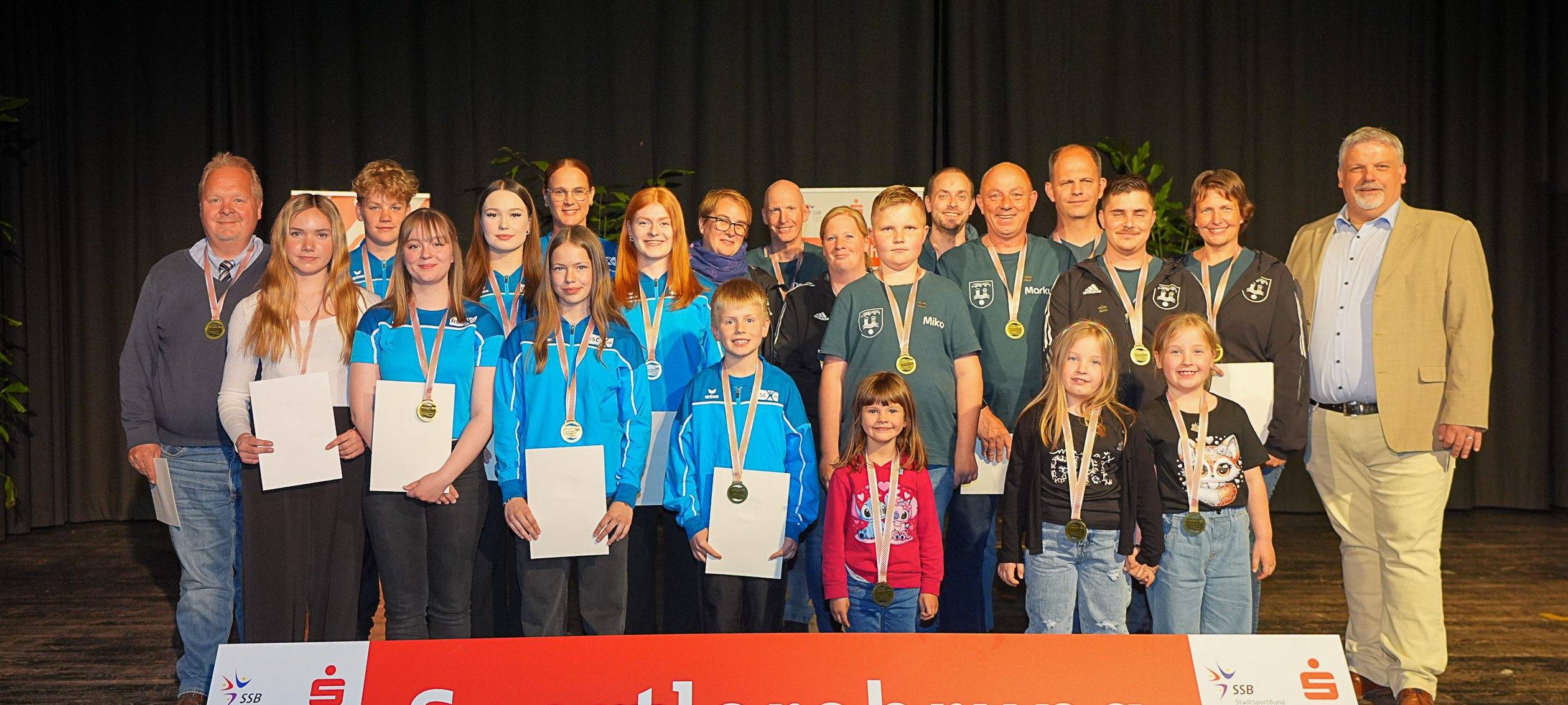 Die besten Sportler und Sportlerinnen in Hamm werden auf der Bühne geehrt.