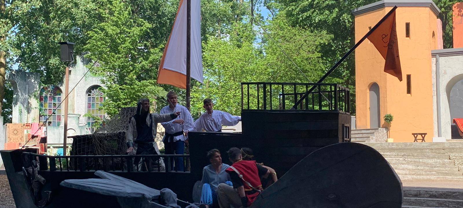 Premieren auf der Waldbühne