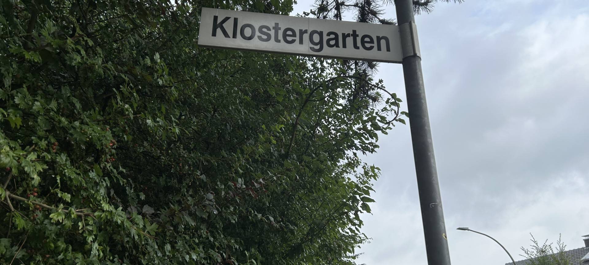 Die Straße Klostergarten in Rhynern.