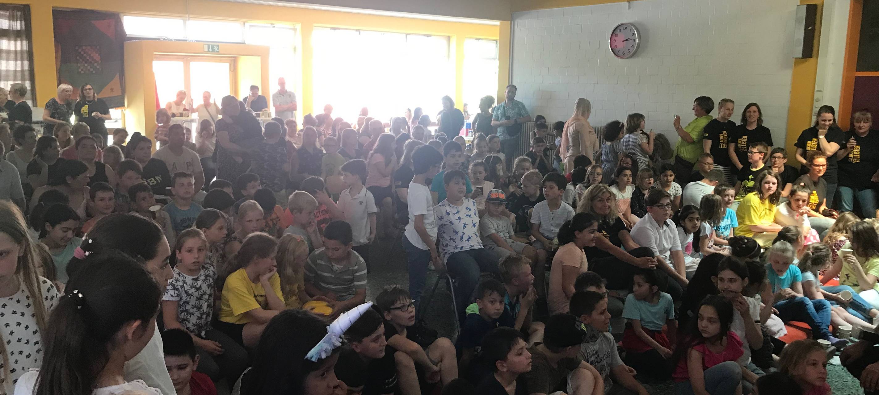 Jubel an der Gebrüder-Grimm-Schule