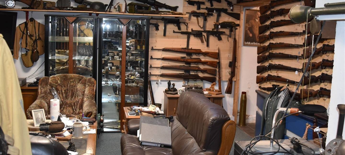 Waffenarsenal in Remscheid: Durchsuchungen auch in Hamm