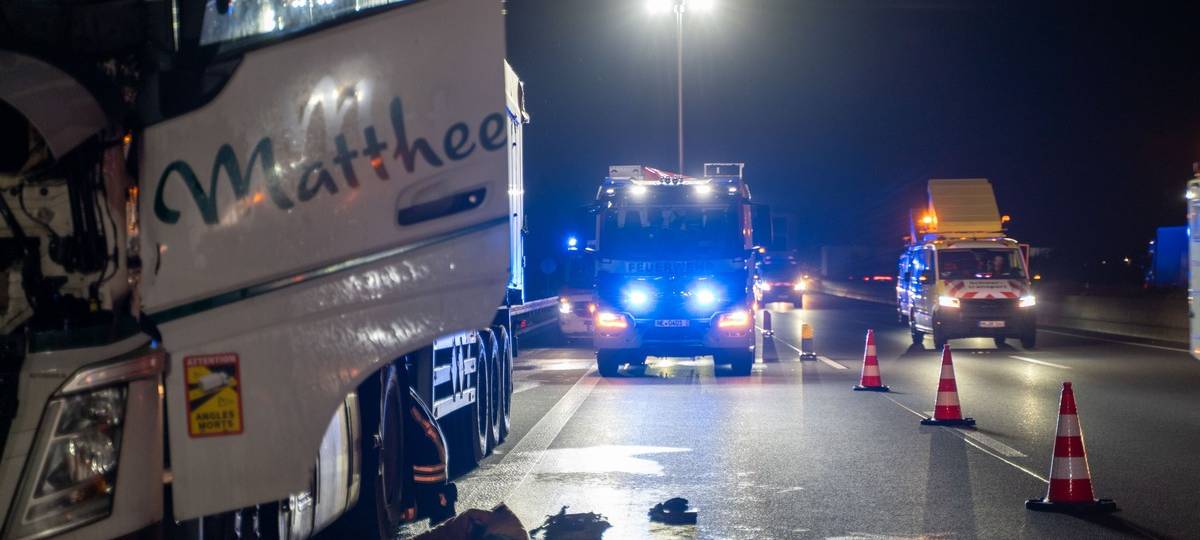 Hamm: Spontane Feuerwehr-Kooperation bei Lkw-Brand auf A2