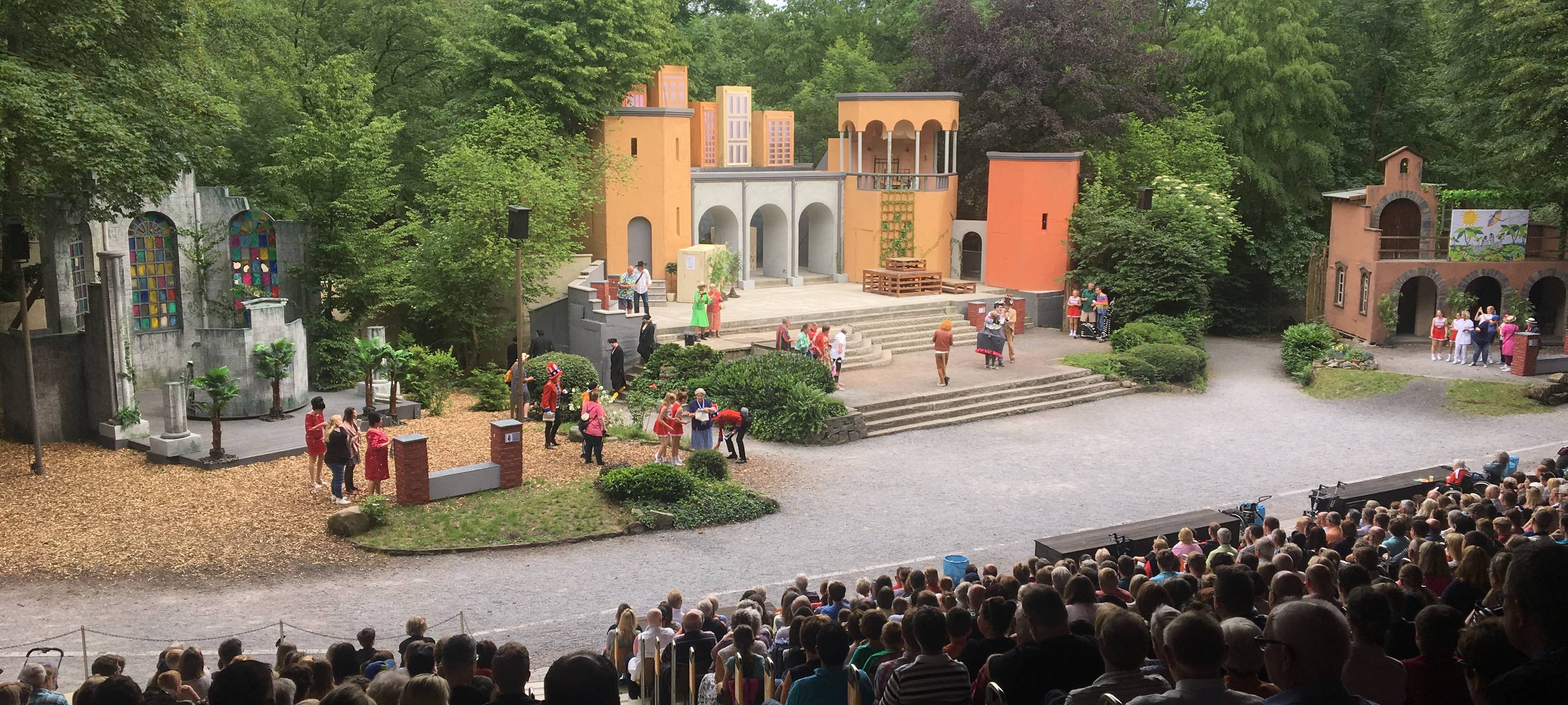Premieren auf der Waldbühne