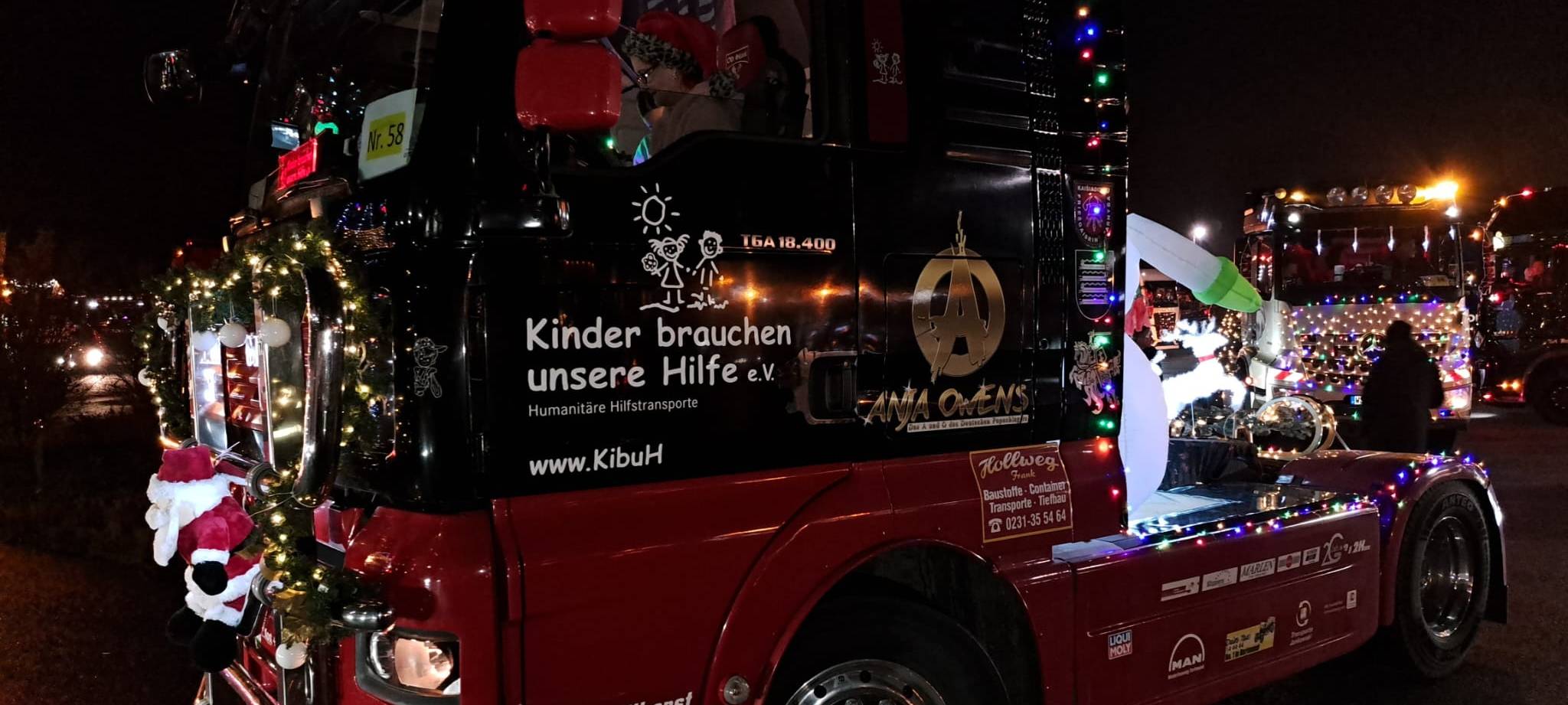 50 Trucks leuchten für guten Zweck in Hamm