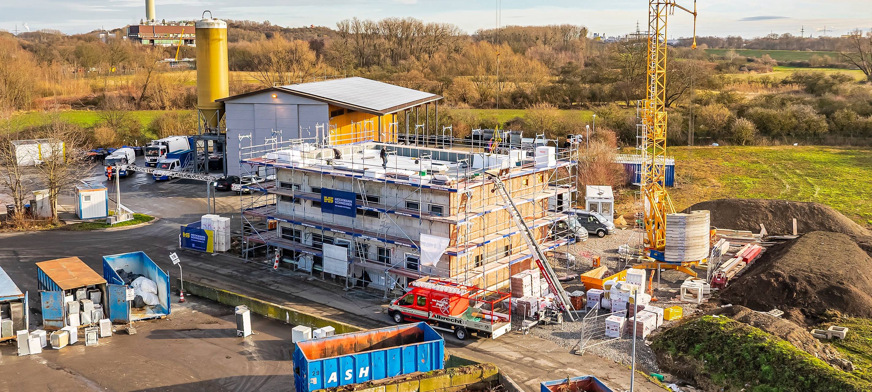 Hamm: Richtfest für neues Sozialgebäude am Wertstoffhof