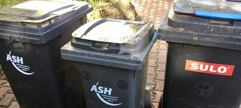 Warum in Hamm tausende Mülltonnen stehen bleiben