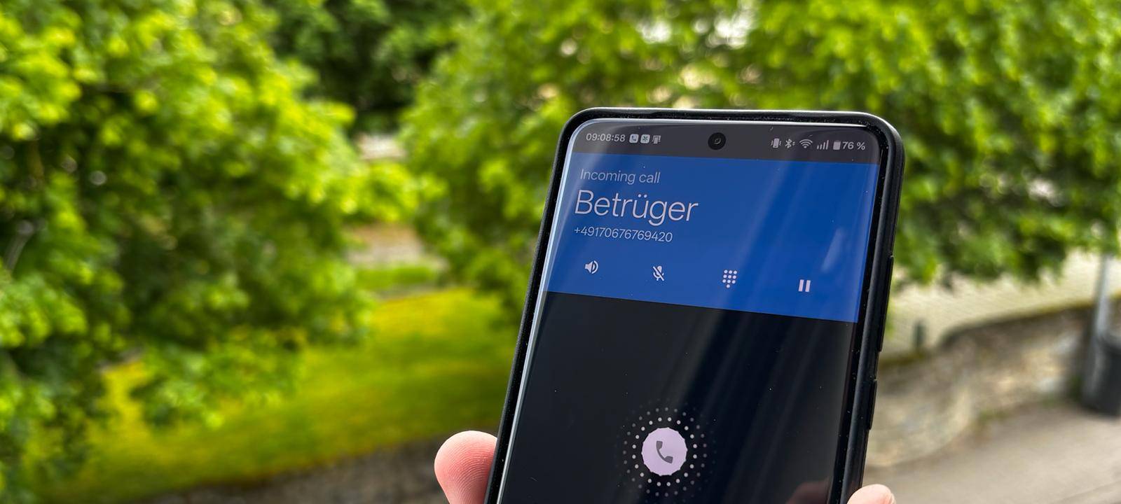 Betrug in Hamm: Seniorin verliert Geld und Schmuck