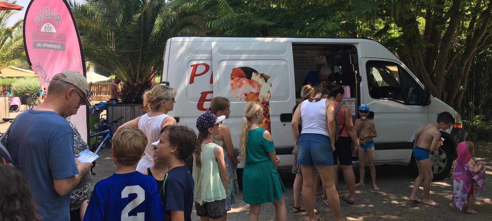 Lippewelle Eisaktion im Maxipark