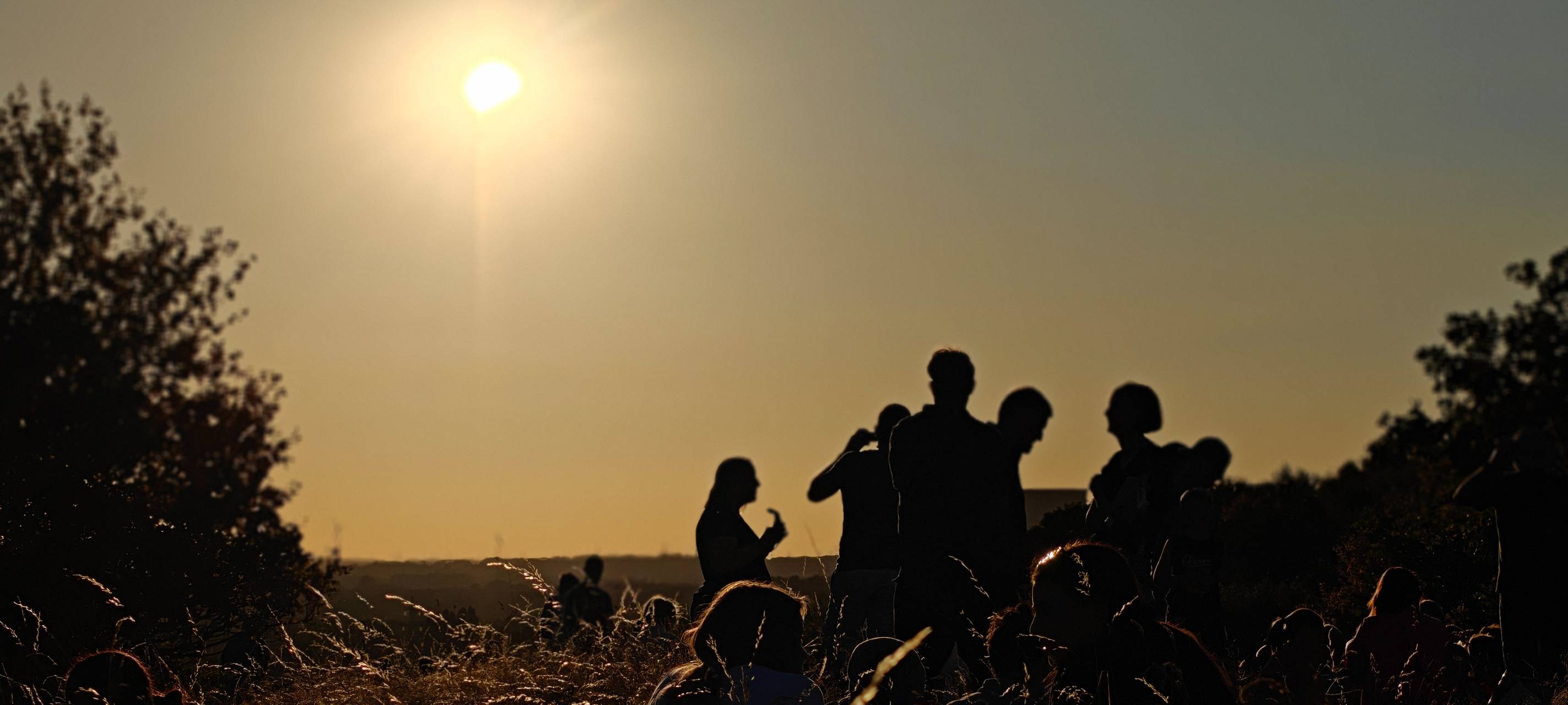 Tausende in Hamm erleben die Sonnenfinsternis