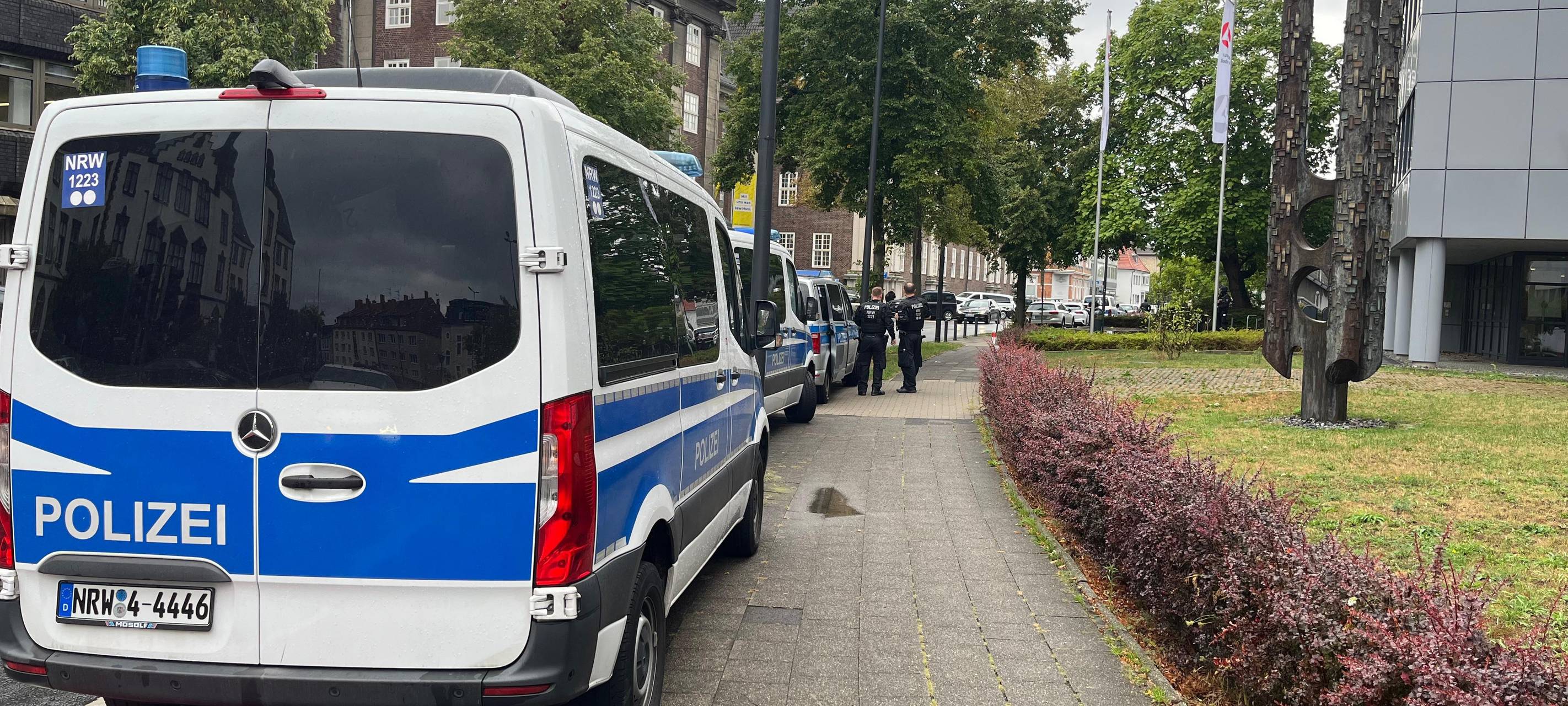 Hamm: Großer Polizeieinsatz am Jobcenter in Hamm