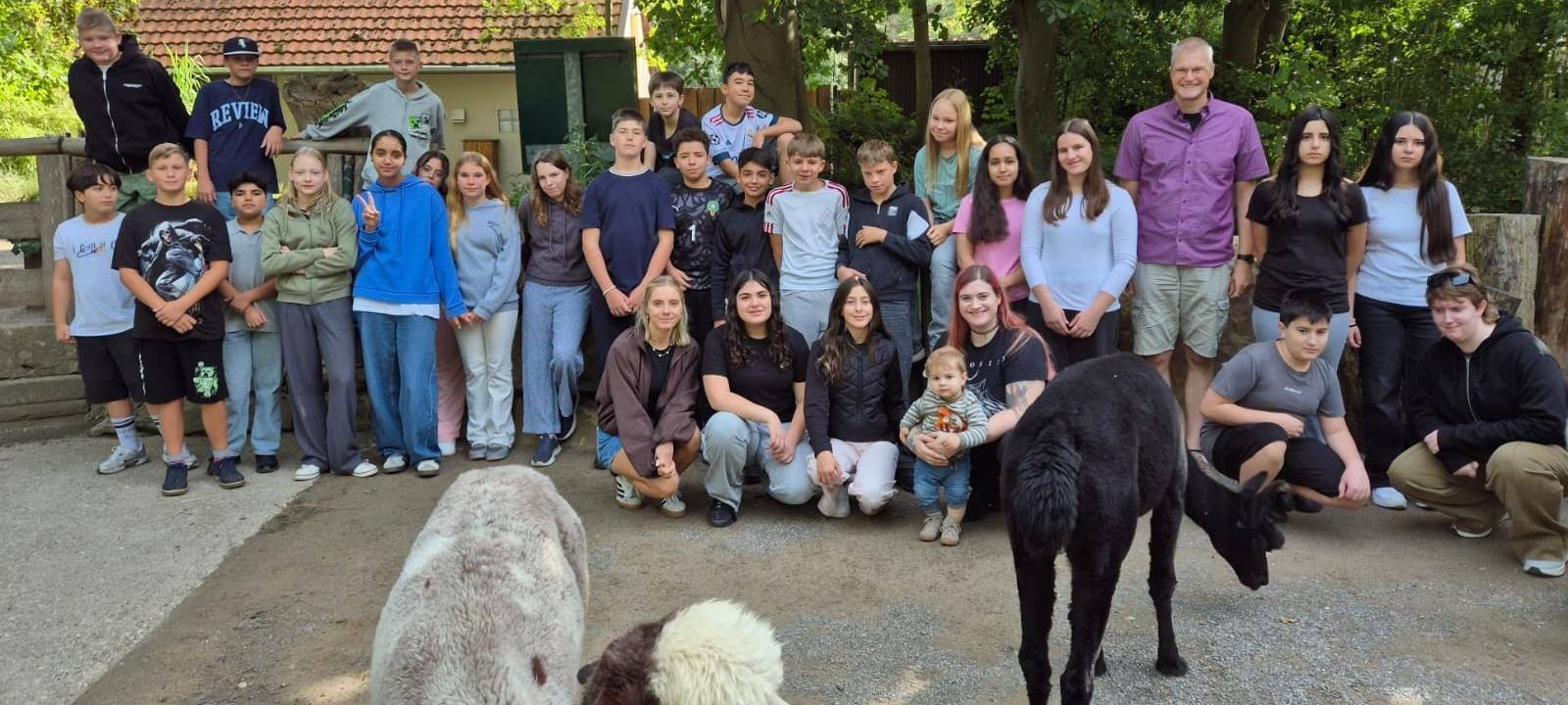 Vokabeln und Erdmännchen: Hammer Radioklasse startet ins neue Schuljahr