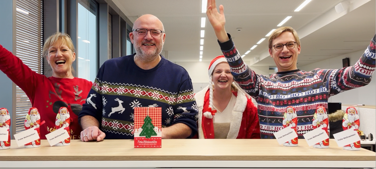 Die beiden Morningshow-Teams der Lippewelle aus Simone Niewerth, Jens Heusener, Lena Heße und Philipp Kania.