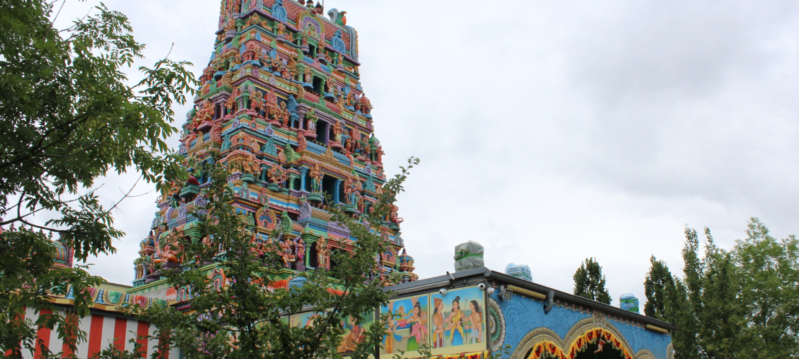 Hindu-Tempelfest in Hamm-Uentrop mit 8000 Besuchern