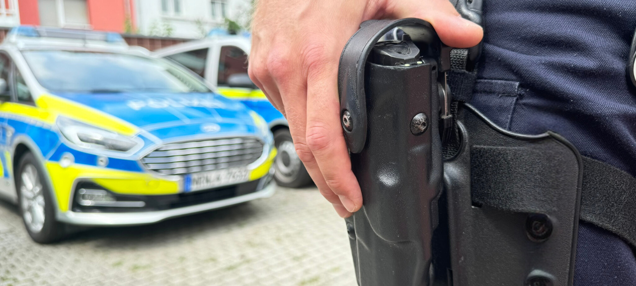 Pizzalieferant in Hamm mit Waffe bedroht und ausgeraubt