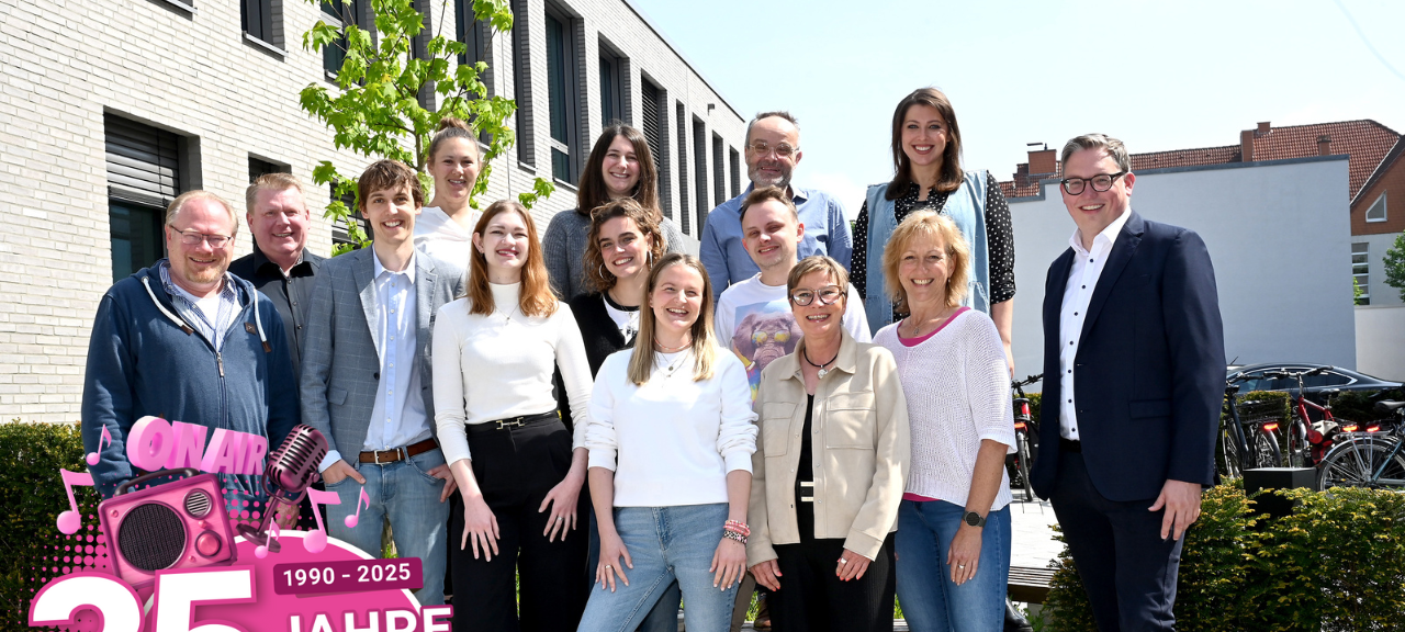 Zum 35. Jubiläum sagt das Lippewelle-Team: Danke fürs Einschalten!