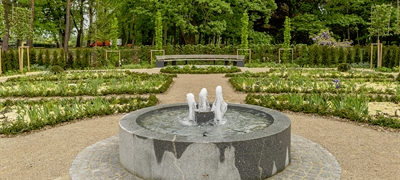 Der Kurpark ist um ein echtes Schmuckstück reicher